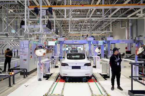 特斯拉面臨抗壓檢驗期 上海工廠削減員工、新車交付延期，信息技術咨詢服務成關鍵助力
